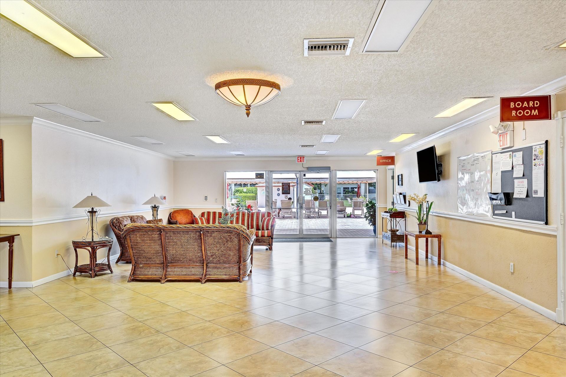 22 Abbey Lane, Unit 106, Delray Beach, FL 33446 Photo
