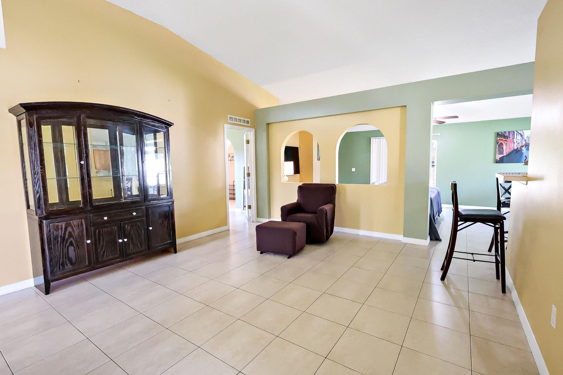 8745 105th Court, Vero Beach, FL 32967 Photo
