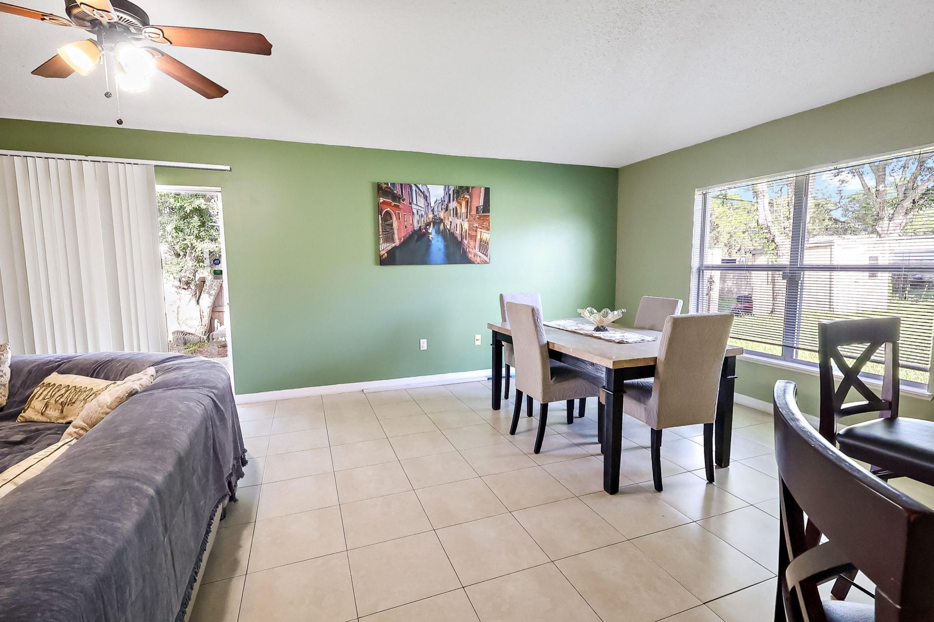 8745 105th Court, Vero Beach, FL 32967 Photo