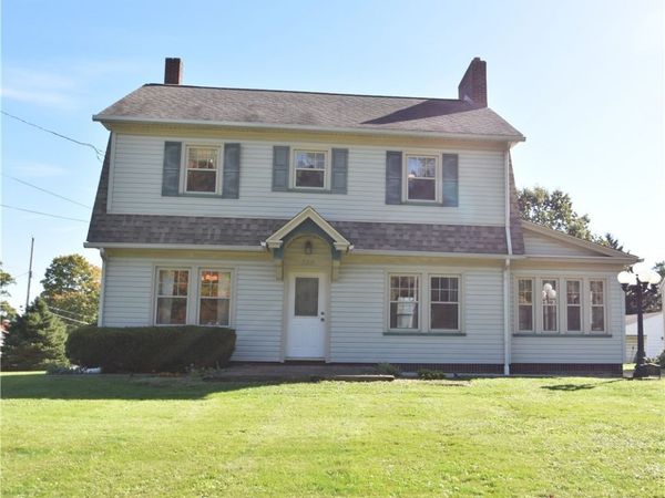 774 N Main Street , Poland, OH 44514