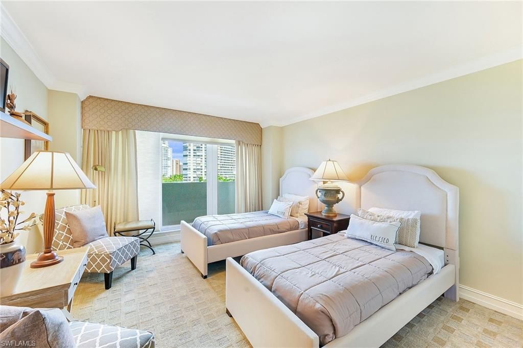 4005 Gulf Shore Blvd N, Unit 607, Naples, FL 34103 Photo