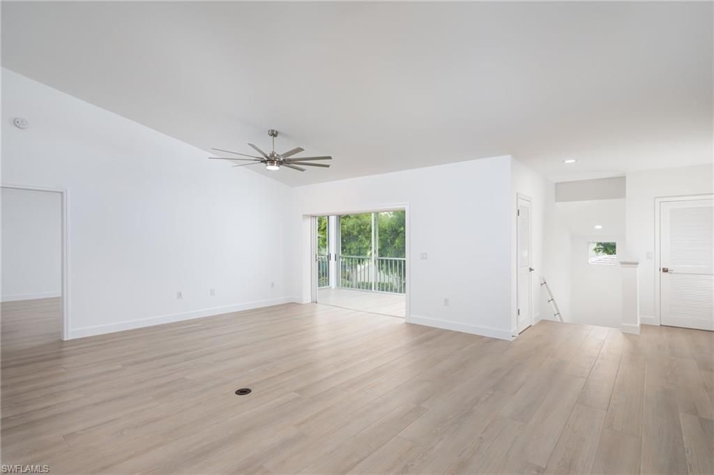 764 Willowbrook Dr, Unit 1106, Naples, FL 34108 Photo