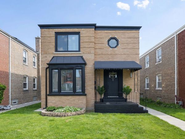 5347 W Gladys Avenue, Unit 1, Chicago, IL 60644