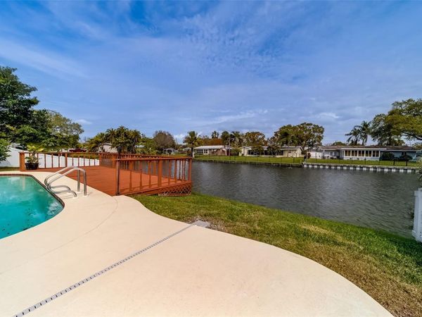 8473 121ST STREET , SEMINOLE, FL 33772