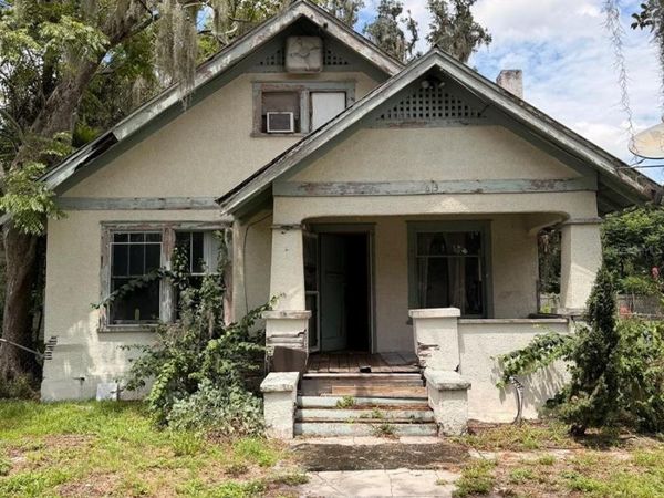 613 W MINNESOTA AVENUE, DELAND, FL 32720