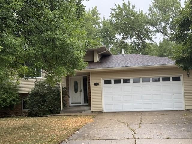 1504 Avenue B  primary photo
