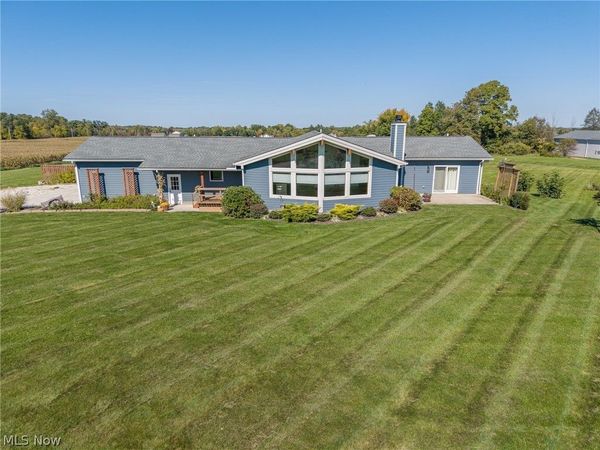 7877 W Smith Road, Medina, OH 44256