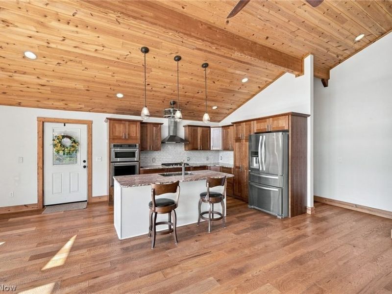 7877 W Smith Road, Medina, OH 44256 Photo 12