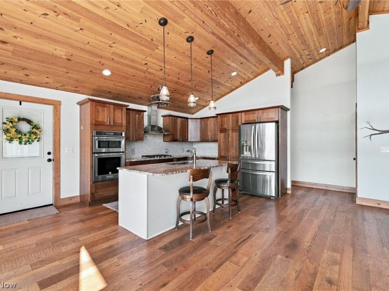 7877 W Smith Road, Medina, OH 44256 Photo 13