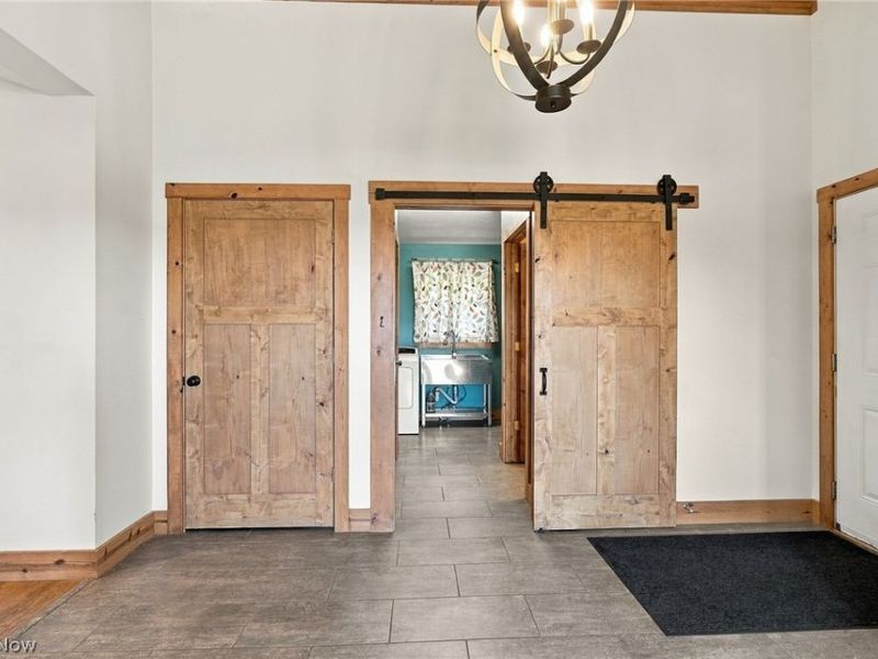 7877 W Smith Road, Medina, OH 44256 Photo 7
