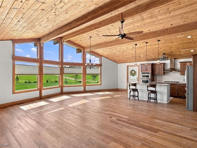 7877 W Smith Road, Medina, OH 44256 Photo 8