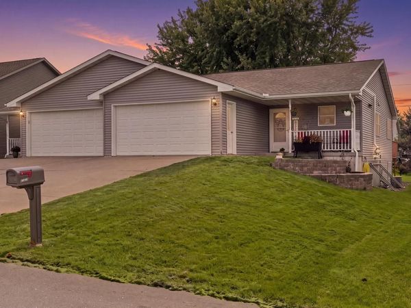 21313 Sheila LANE, Galesville, WI 54630