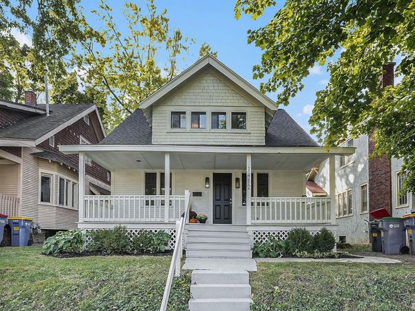 1412 SE Sherman Street SE, Grand Rapids, MI 49506