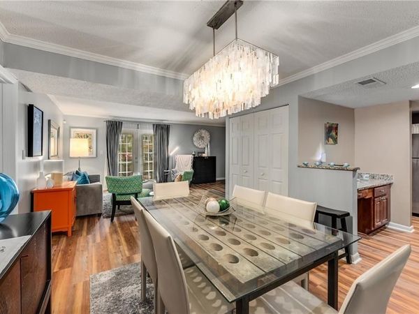 6900 Roswell Road, Unit #Q26, Atlanta, GA 30328
