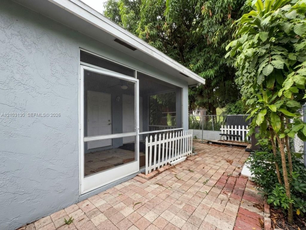 1135 22nd St , West Palm Beach, FL 33407 Photo