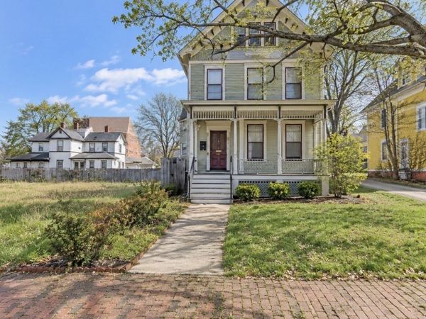 67 Thompson Street, Springfield, MA 01109