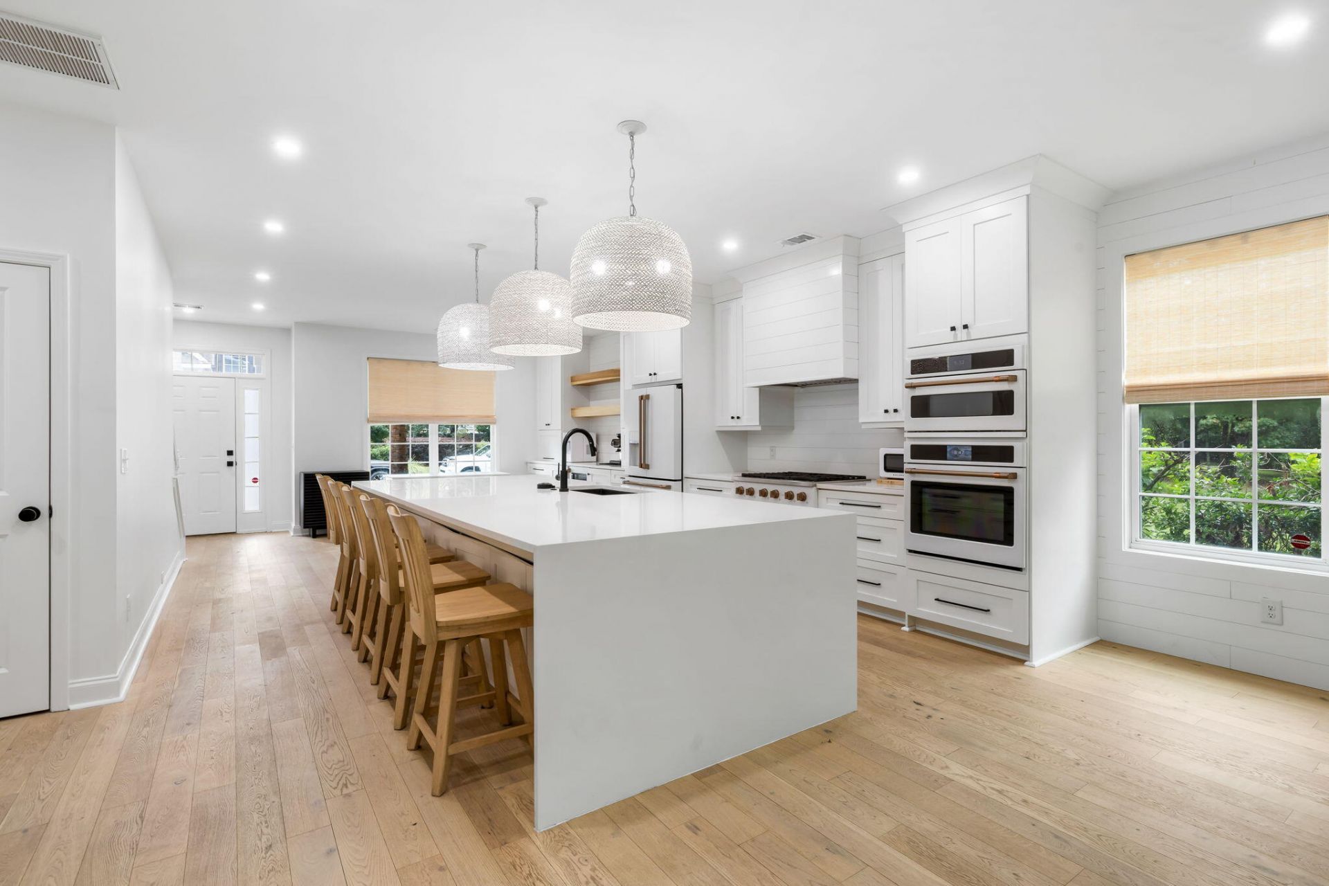 2230 Show Basket Way Photo 5