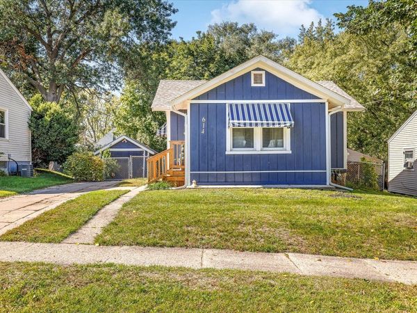 614 Miriam Avenue , Rockford, IL 61101