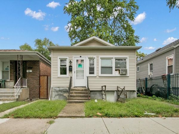 1220 W 109th Place , Chicago, IL 60643