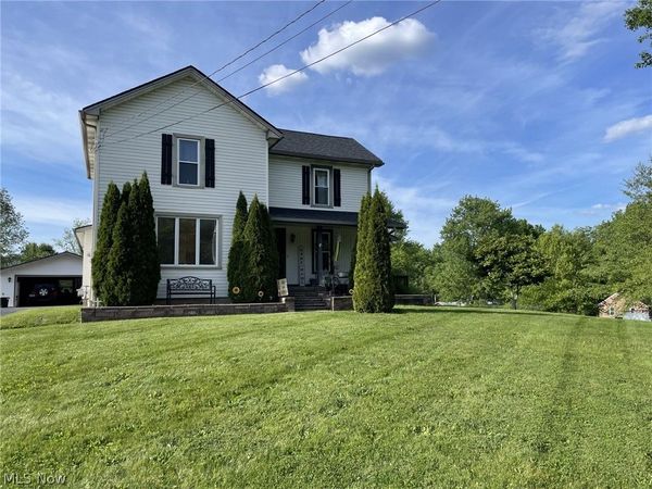 1040 Calla Road E, Poland, OH 44514