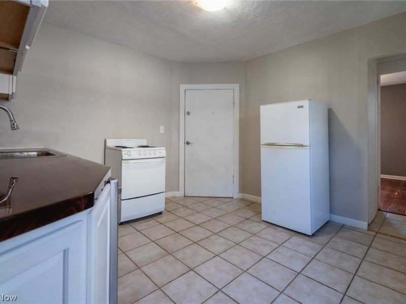 1939 Coltman Road, Cleveland, OH 44106 Photo 14