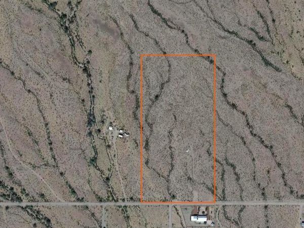 42500 W Bethany Home Road, Unit -, Tonopah, AZ 85354