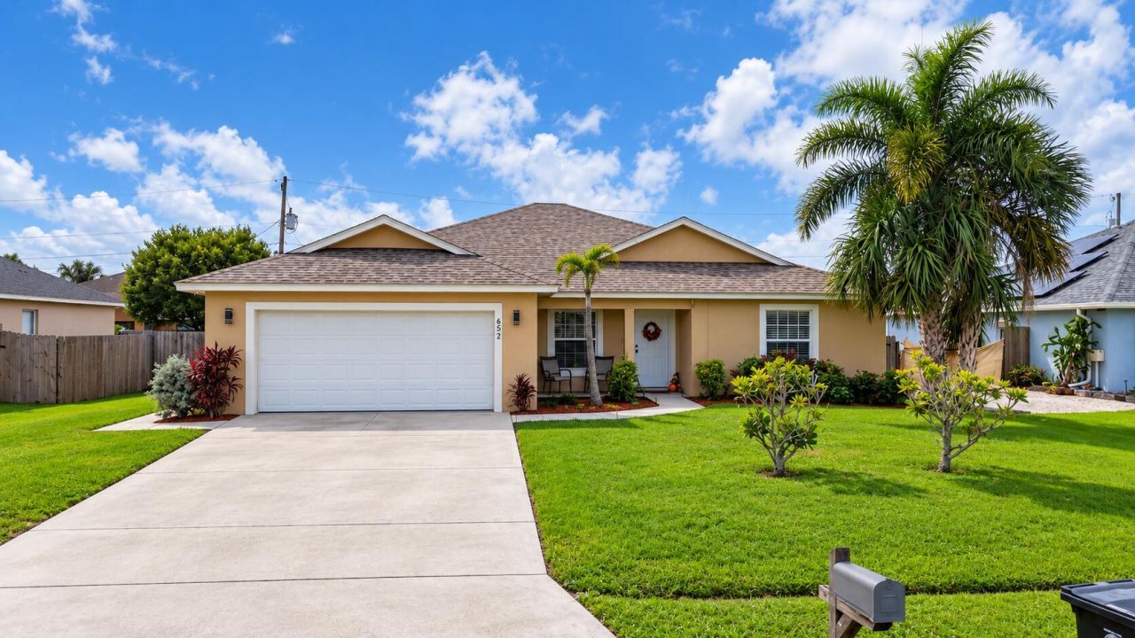 632 SW Jaffe Avenue, Port Saint Lucie, FL 34953 Main Photo