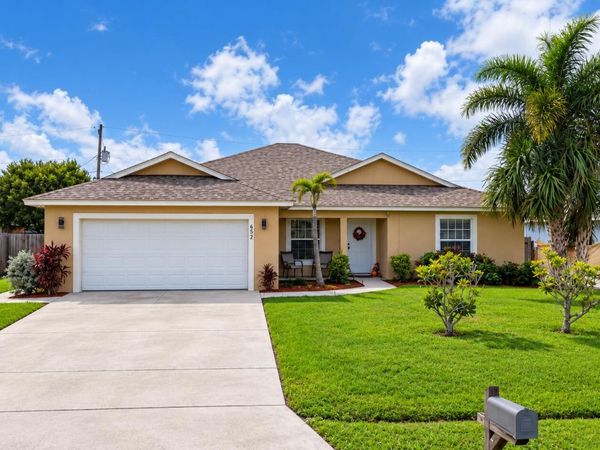 632 SW JAFFE Avenue, Port St. Lucie, FL 34953