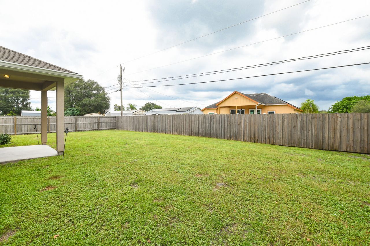 613 SW Post Terrace, Port Saint Lucie, FL 34953 Photo