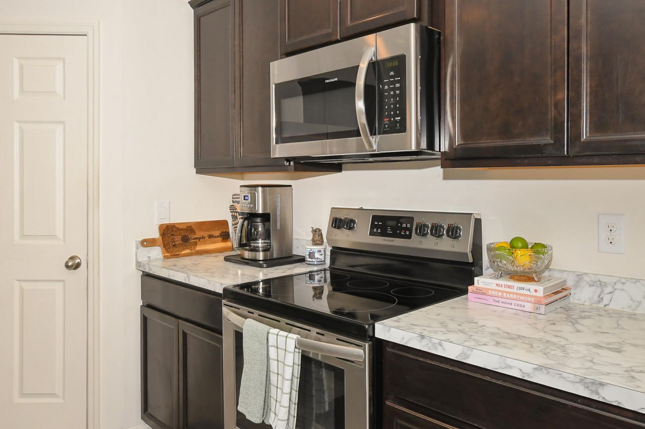 613 SW Post Terrace, Port Saint Lucie, FL 34953 Photo
