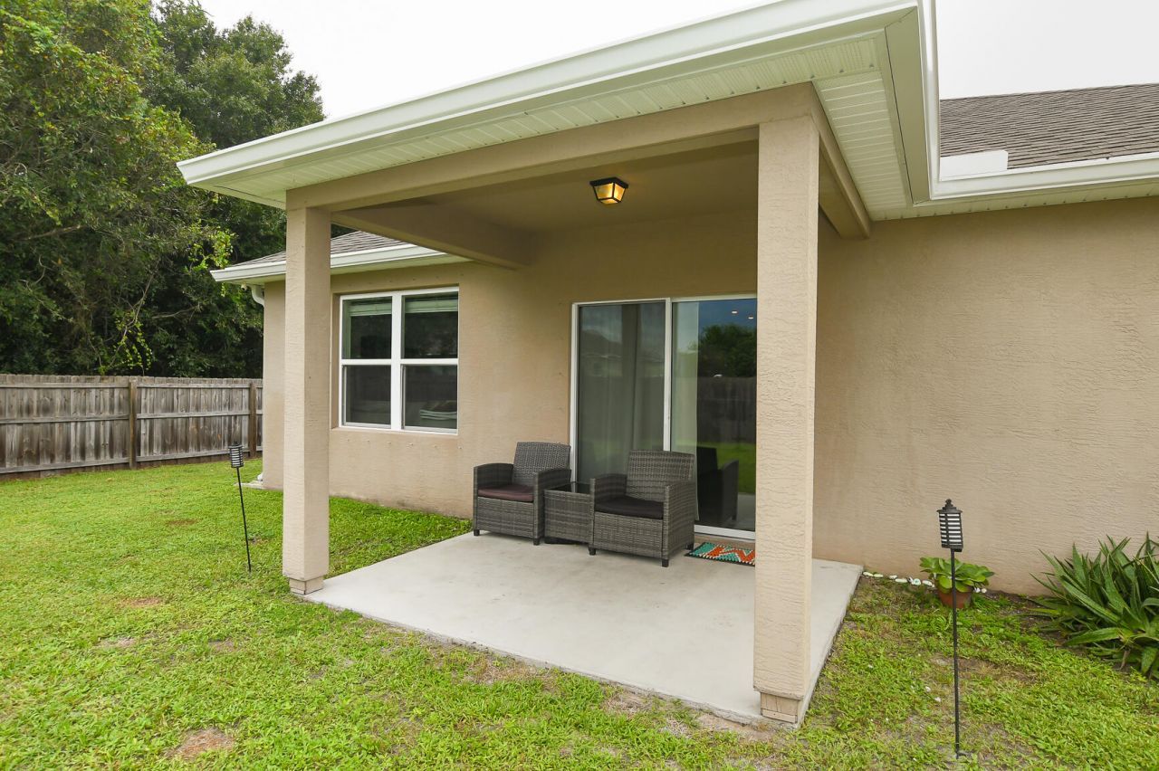 613 SW Post Terrace, Port Saint Lucie, FL 34953 Photo