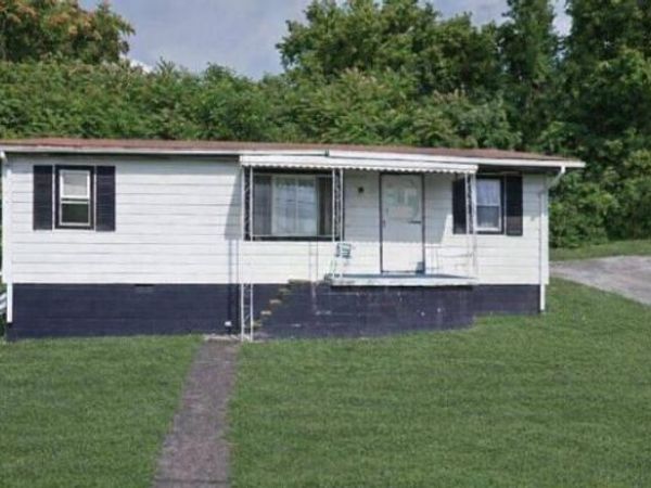 105 Robinson Street, Greeneville, TN 37743
