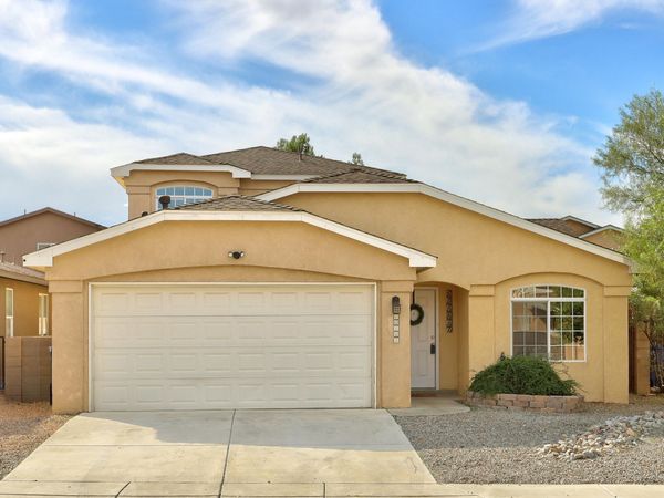 10515 Country Manor Place NW, Albuquerque, NM 87114