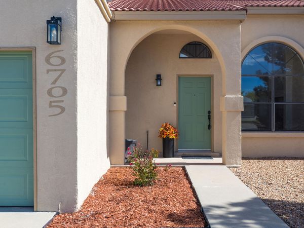 6705 Lamy Street NW, Albuquerque, NM 87120