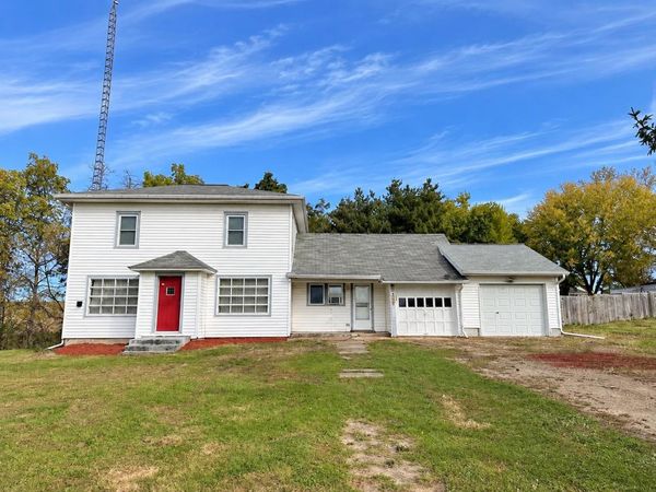 5998 County Rd D Road, South Wayne, WI 53587