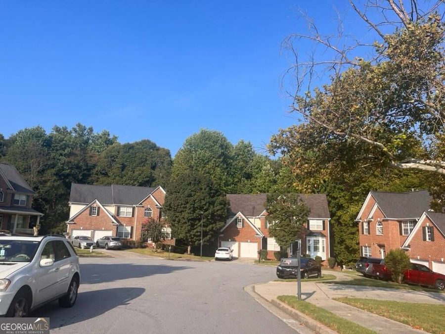 Property Image 4