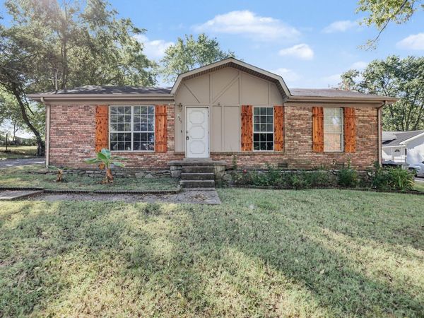 425 Malvin St , Gallatin, TN 37066