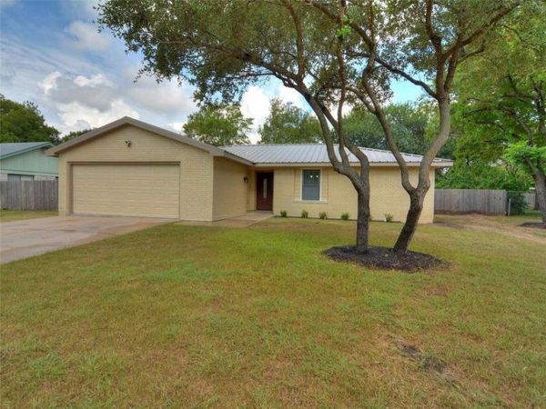 1004 Green Meadow DR , Round Rock, TX 78664