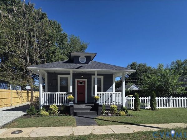 223 S 11th Avenue, Hopewell, VA 23860
