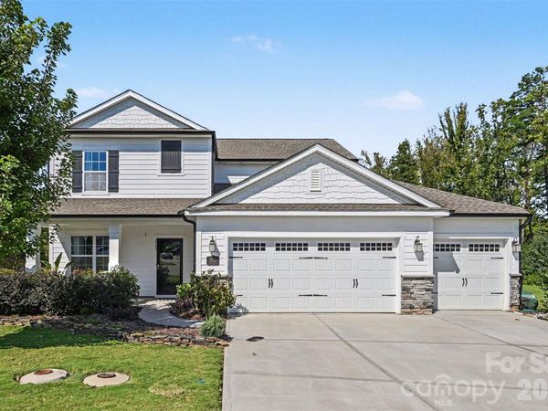 2703 Wedgewood Court, Denver, NC 28037