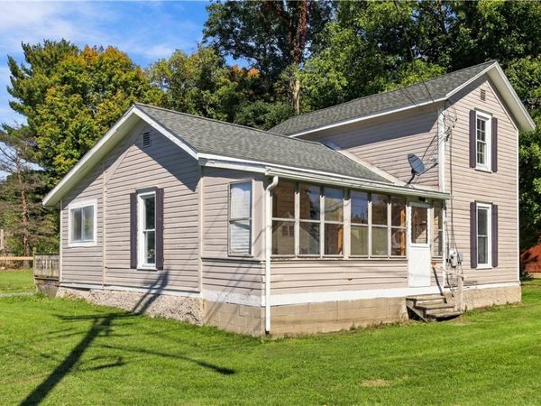 82 Bigelow Avenue, Dundee, NY 14837