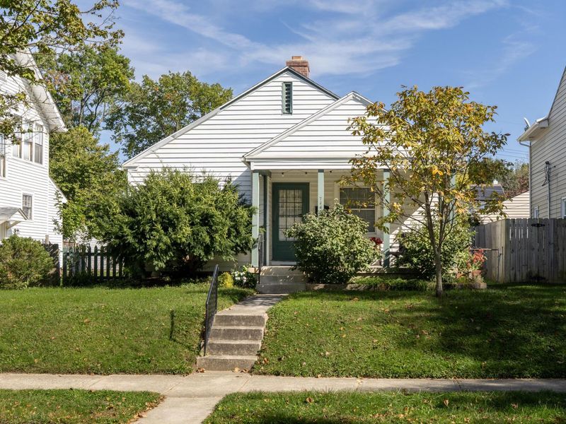 734 Euclaire Avenue, Columbus, OH 43209 Photo 1