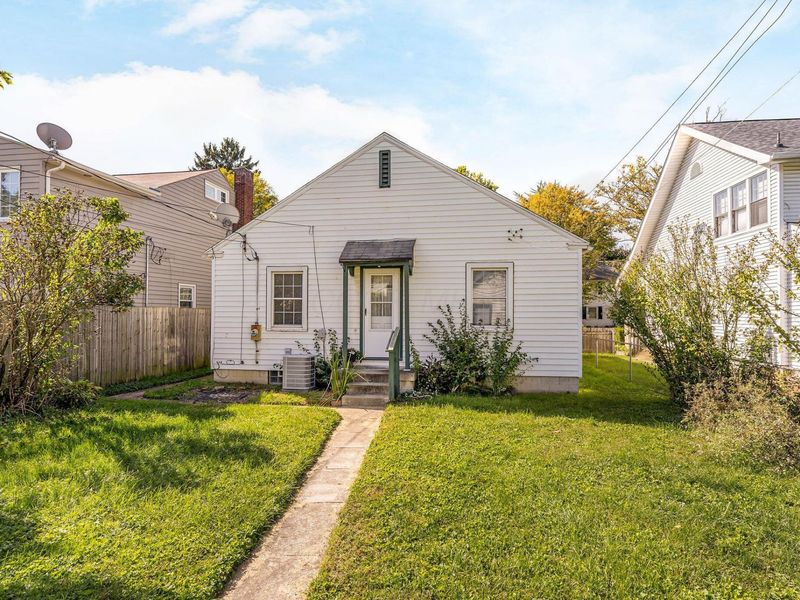 734 Euclaire Avenue, Columbus, OH 43209 Photo 6