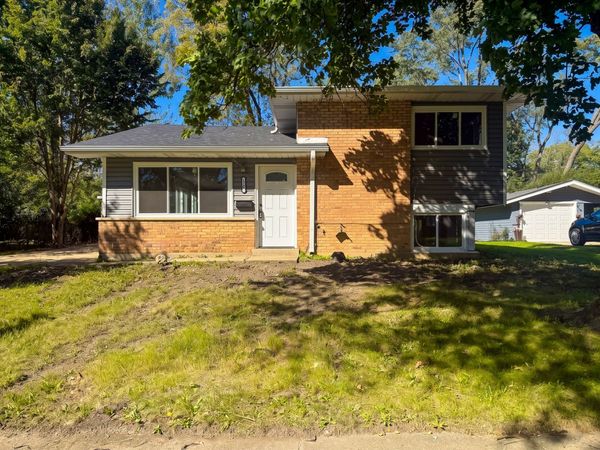 305 WINNEBAGO Street , Park Forest, IL 60466