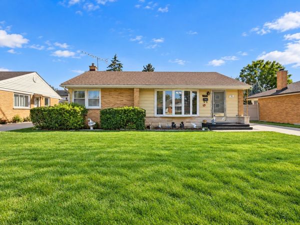 51 N Westgate Road, Des Plaines, IL 60016