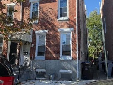 1111 GREEN STREET, NORRISTOWN, PA 19401