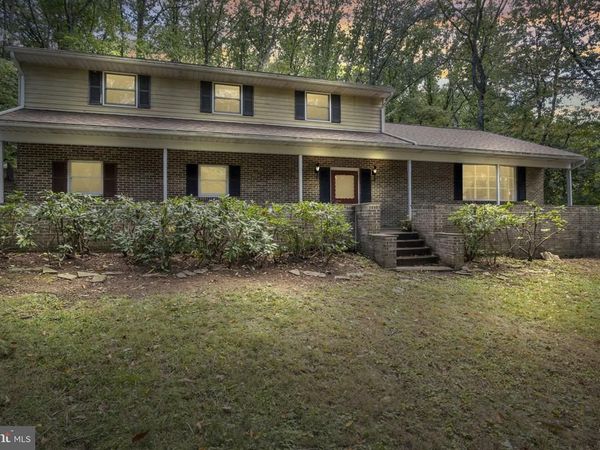 1327 KUHN ROAD , BOILING SPRINGS, PA 17007