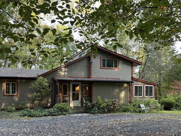 233 Ashokan Road, Kingston, NY 12401