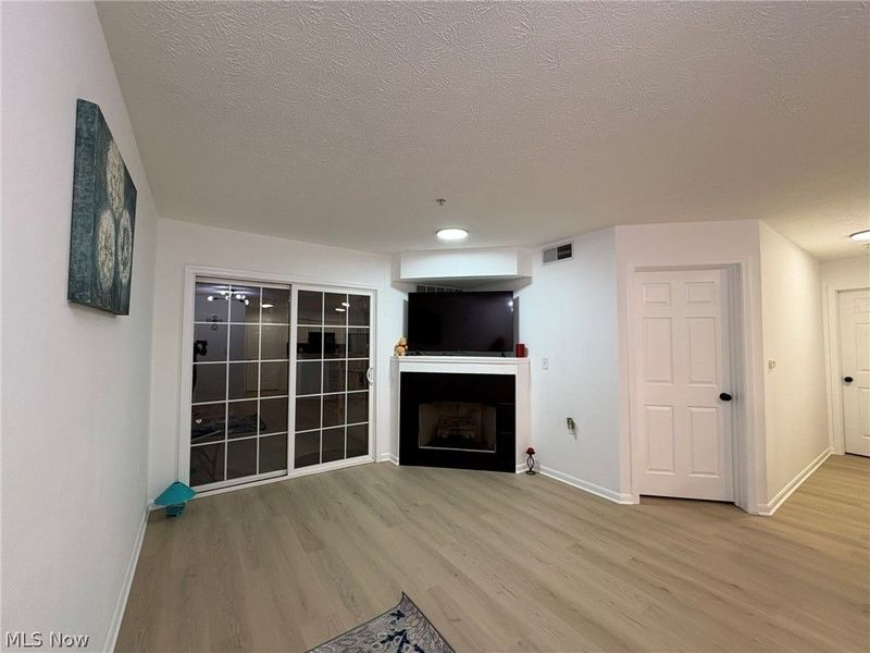 23003 Chandlers Lane, Unit 104, Olmsted Falls, OH 44138 Photo 13