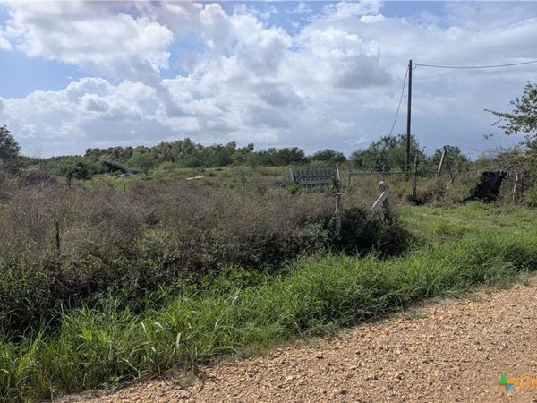 57 Key Road , Victoria, TX 77905